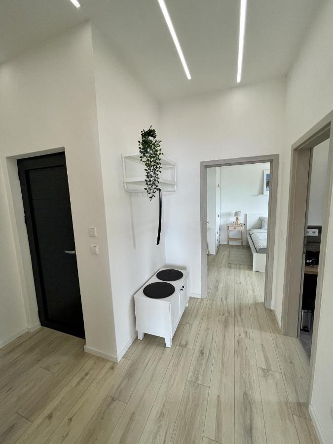Lambda Holiday Apartments Jesenice (Split-Dalmatia) Exterior foto